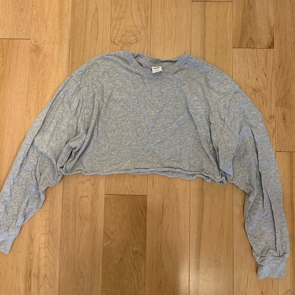 Grey TNA Laid Back Longsleeve crop top - Picture 10 of 10
